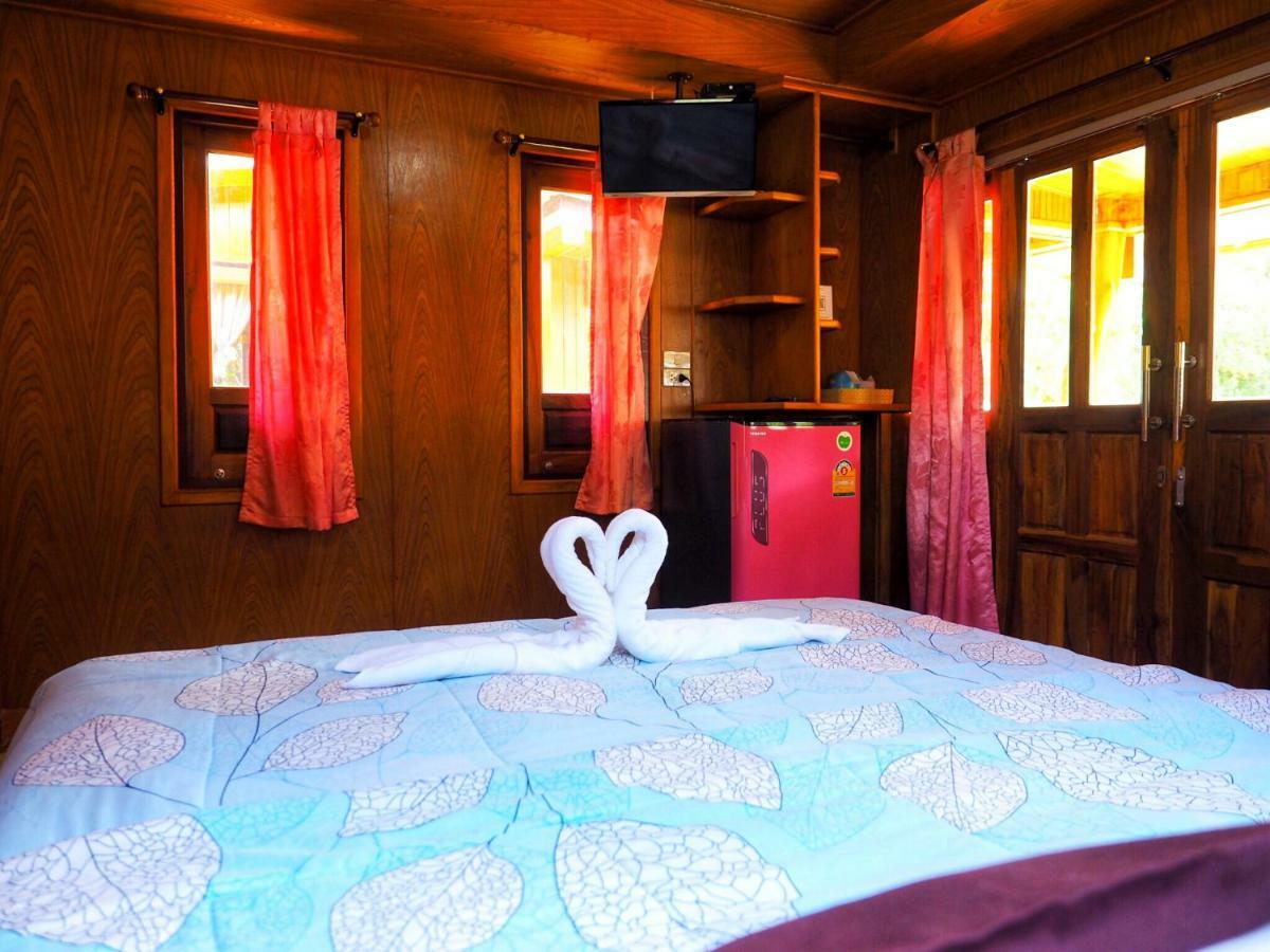 Baansuan Resort Don Sak Ngoại thất bức ảnh